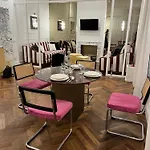 Piazza Venezia Luxe Apartment