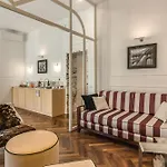 Piazza Venezia Luxe Rome