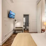 Piazza Venezia Luxe Apartment Rome