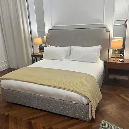 Piazza Venezia Luxe *