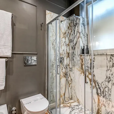 Piazza Venezia Luxe דירה *