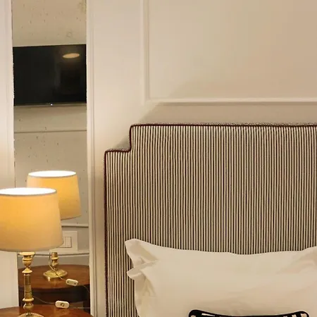 Piazza Venezia Luxe * Рим
