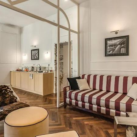 Piazza Venezia Luxe Рим