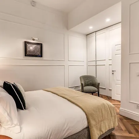 Апартаменты Piazza Venezia Luxe