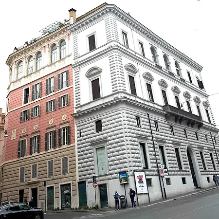 Piazza Venezia Luxe روما